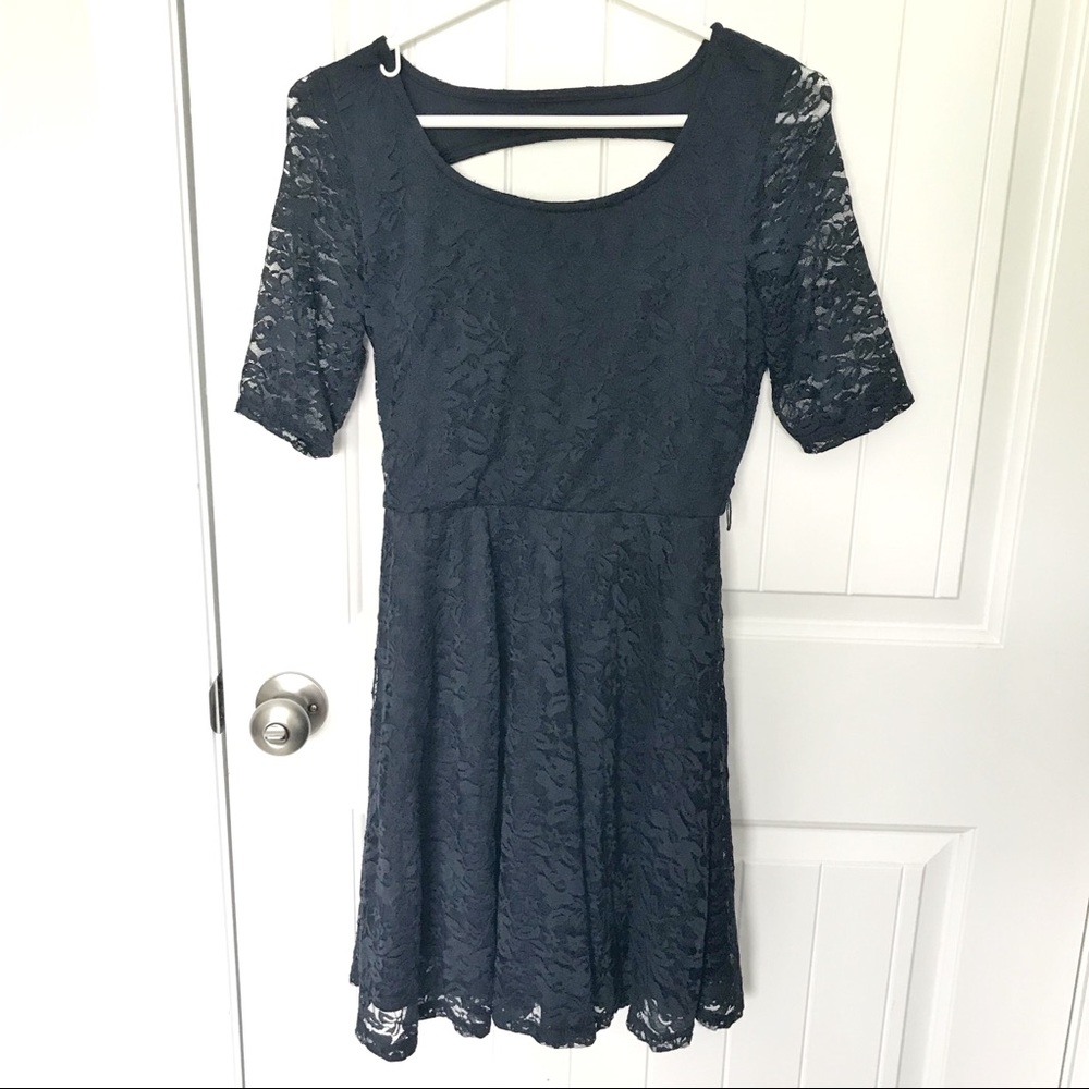 By x By Quarter Sleeves Open Back Lacey Dress Navy